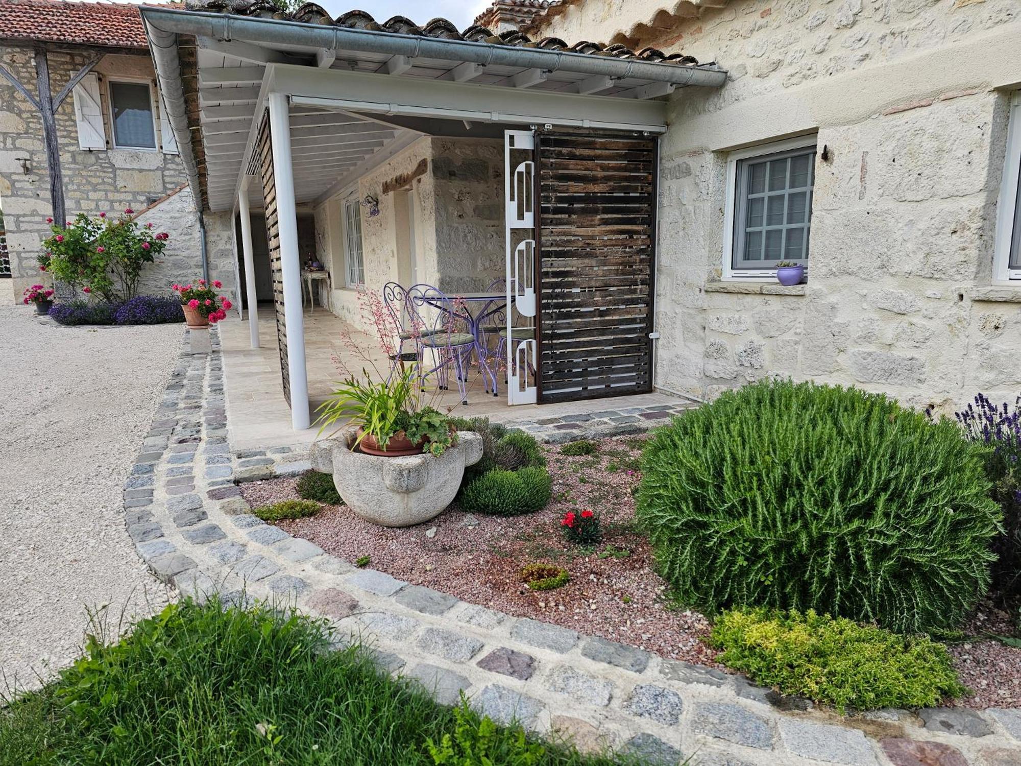 Le Gite Du Souffle Des Anges Sauveterre  Exterior foto